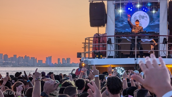 Boston Summer Boat Cruise