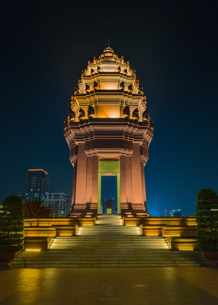 The Independence Monument in Phnom Penh 🇰🇭